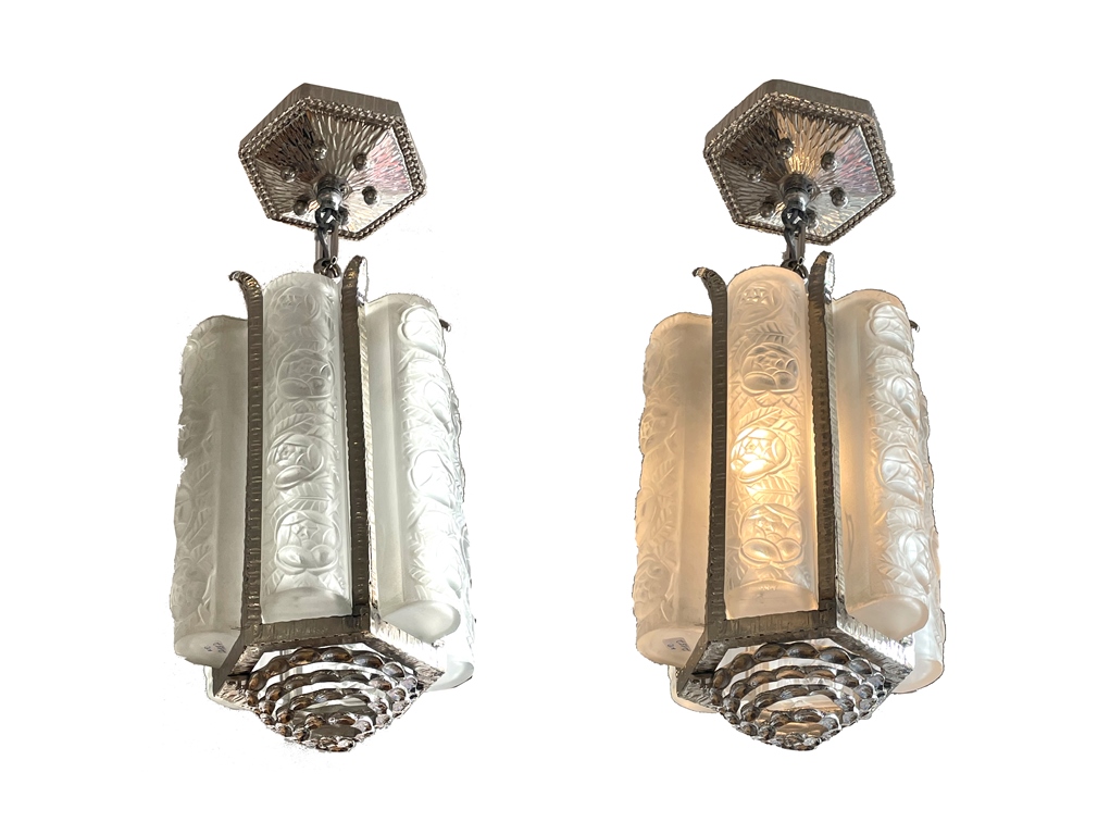 Art Deco ceiling lamp off and on