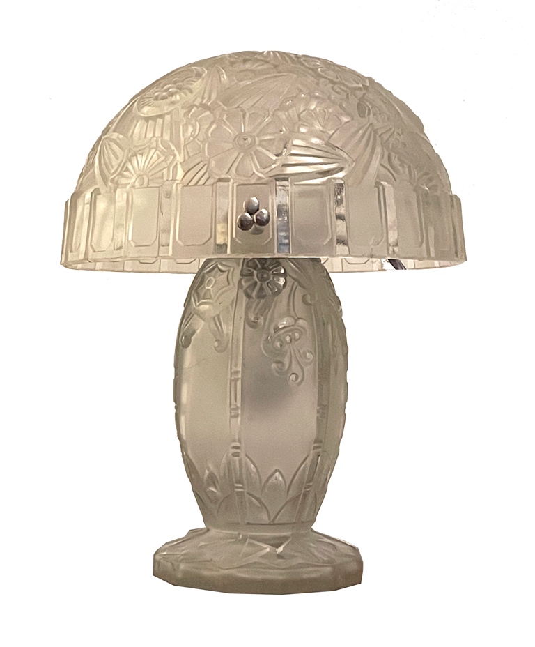 Table lamp