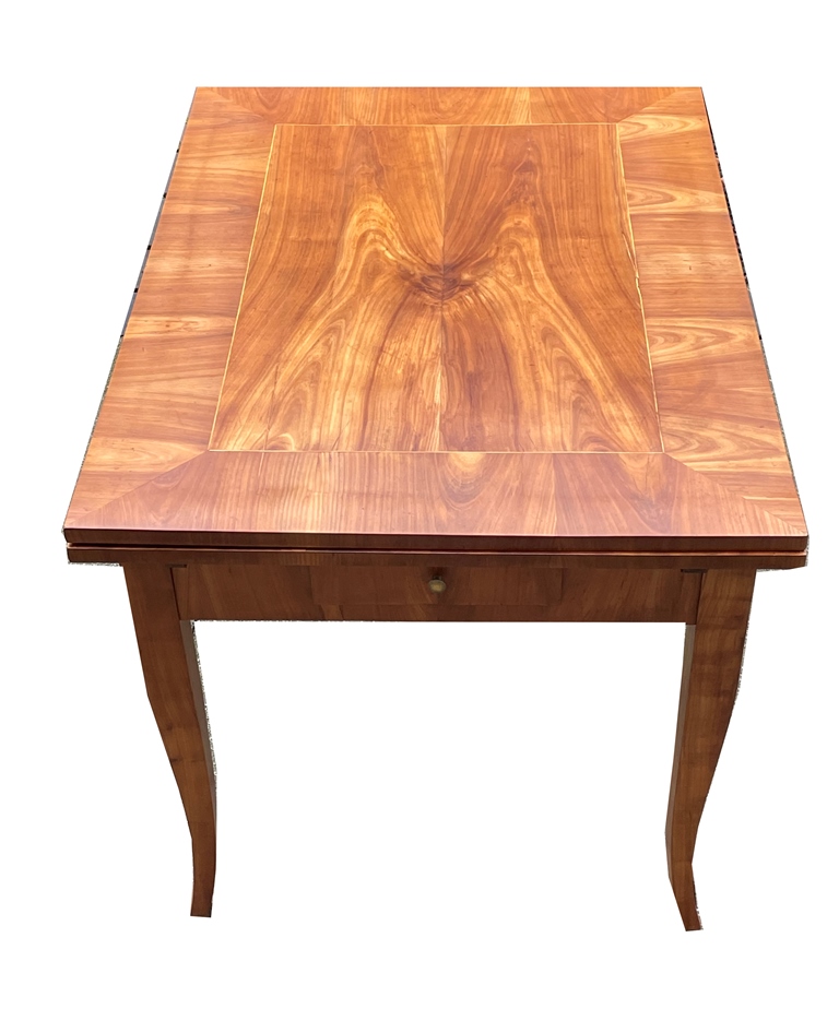 Biedermeier Ausziehtisch Geschlossen