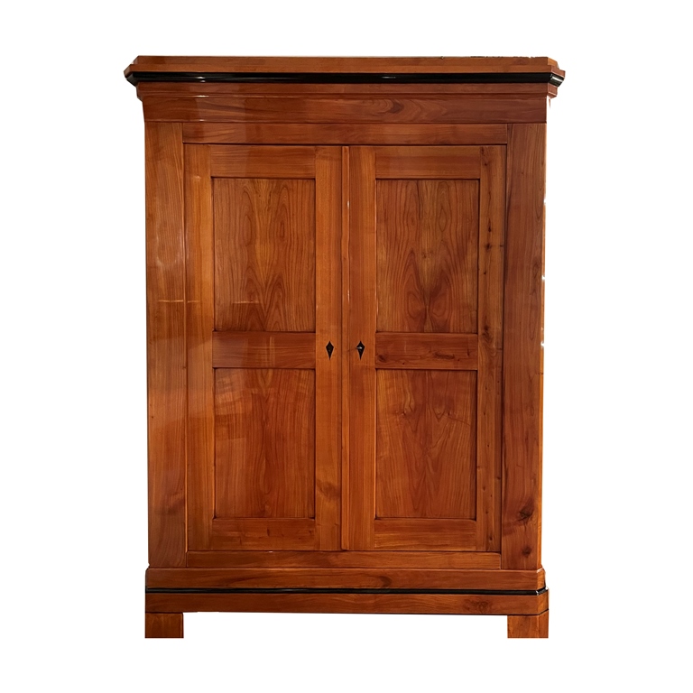 Biedermeier Kirschbaumschrank<br>