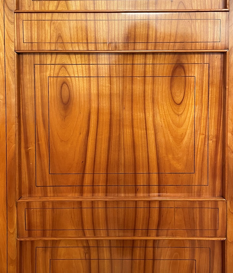 Biedermeier Kirschbaumschrank