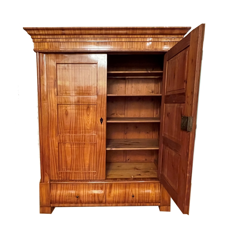 Biedermeier Kirschbaumschrank
