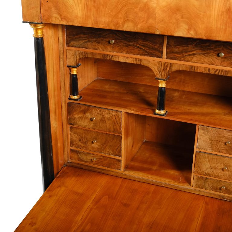 Biedermeier Sekretär aus Kirschbaum Detail