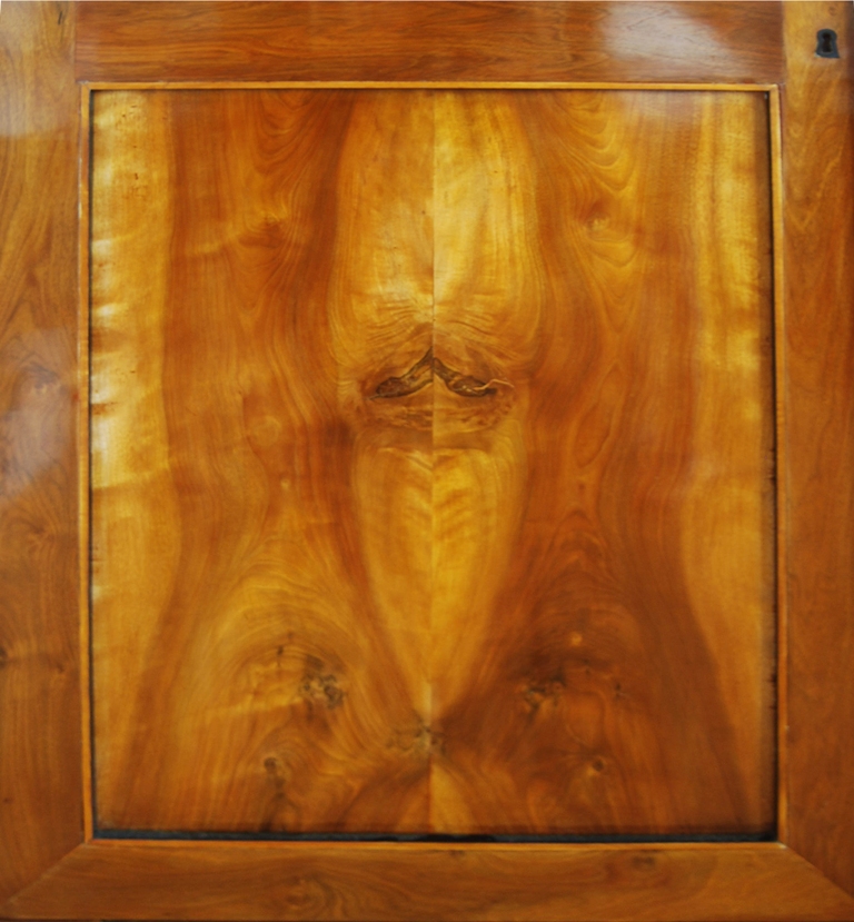 Biedermeier Bookcase detail