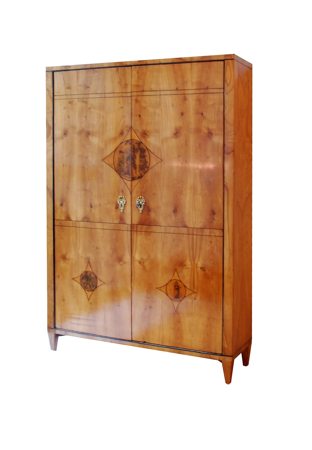 Kirschbaumschrank von Hiltl seitlich